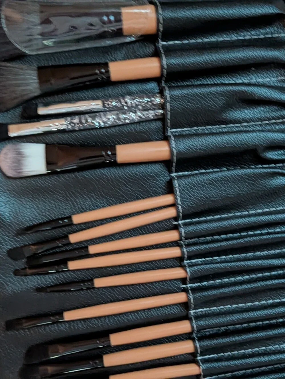 New Full Set Makeup Brush Roll - Black Handle Brushes